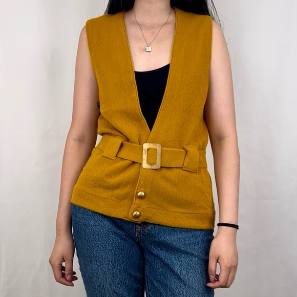 Vintage The Pit On Shop Yellow Knit Vest Sweater Vest - Picture 2 of 8
